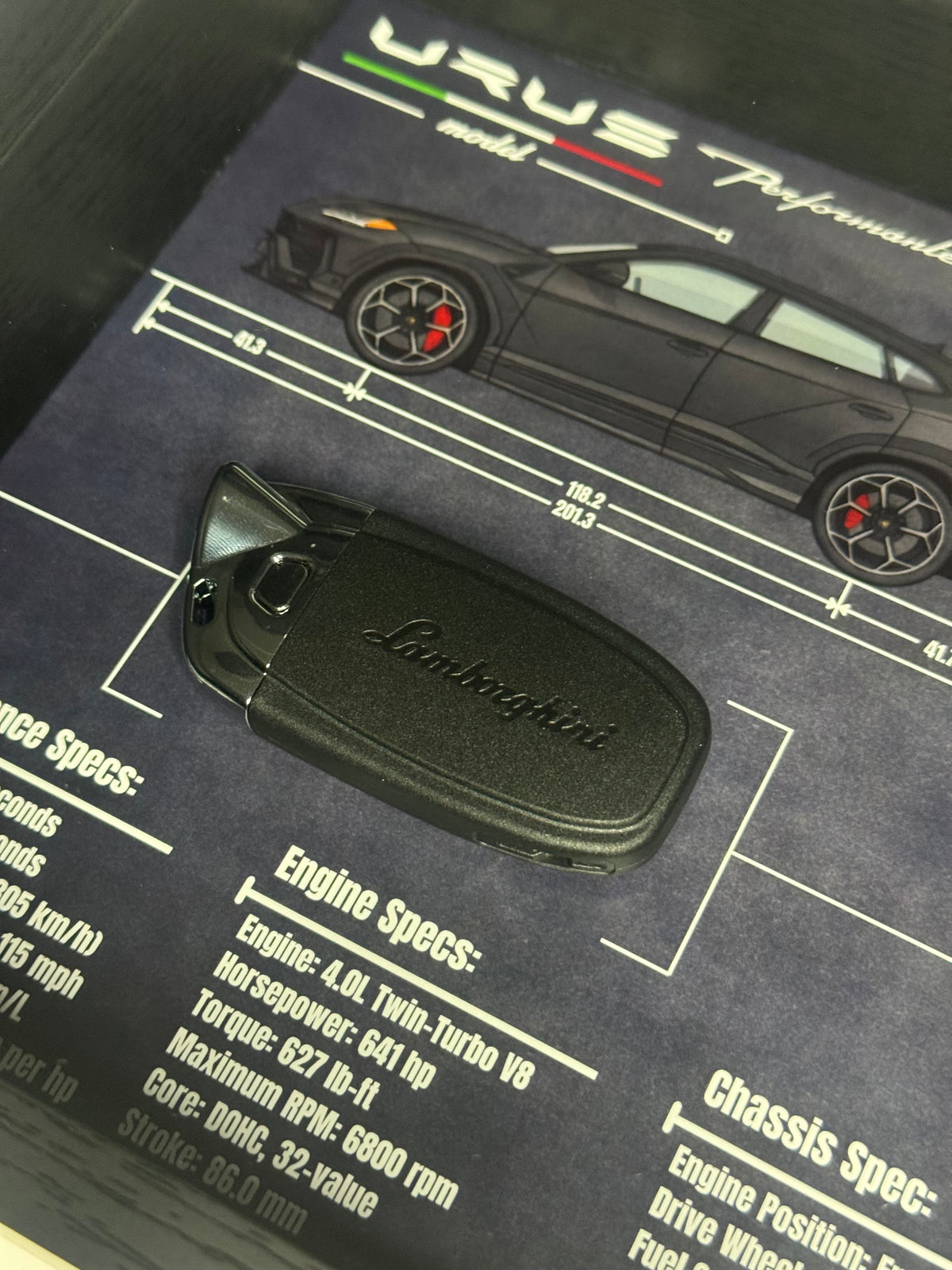 Lamborghini URUS Key Blueprint Frame